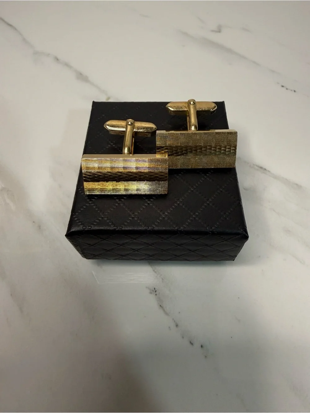 Men's Gold Tone Striped Cufflinks